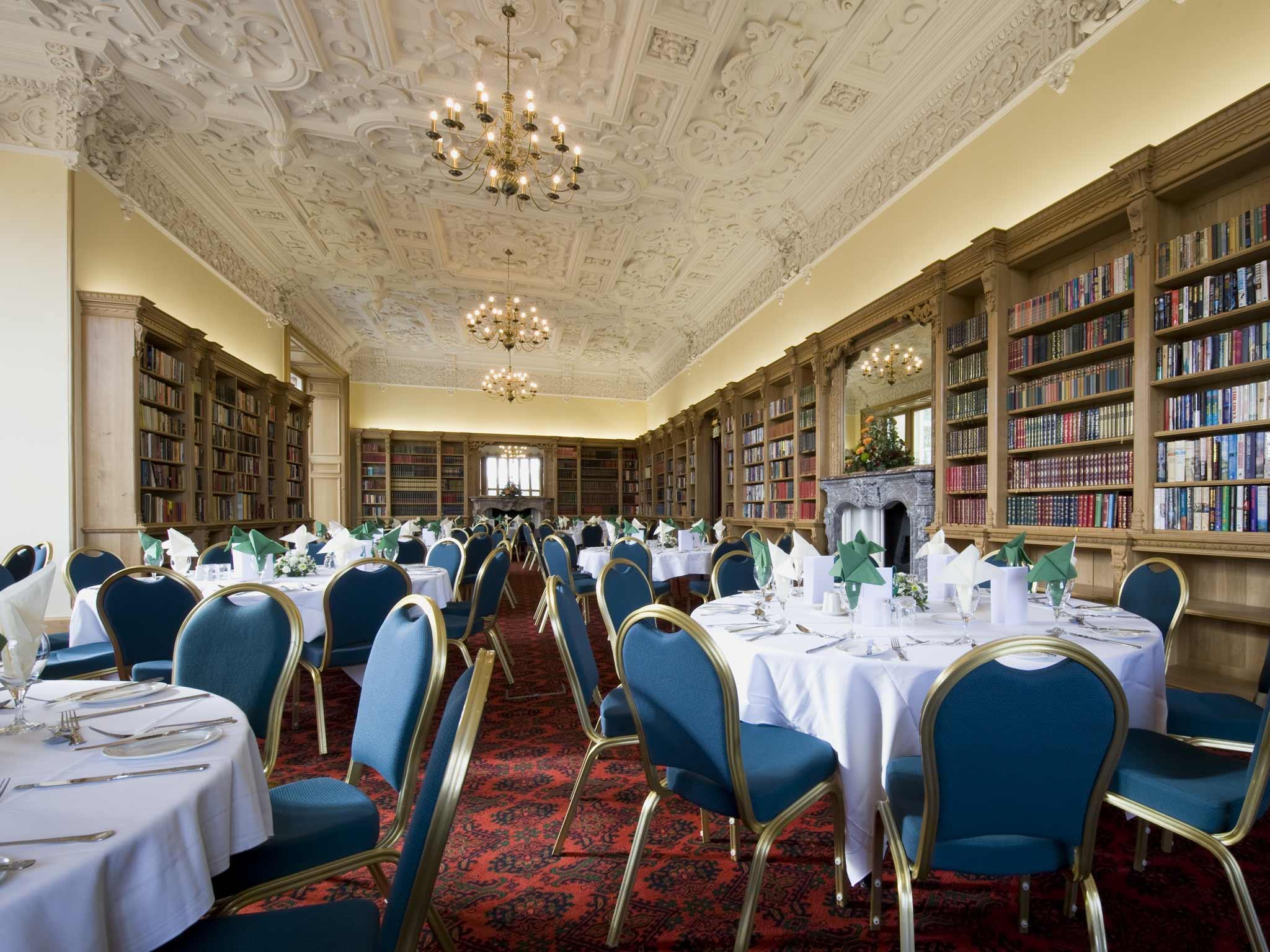 Stoke Rochford Hall グランサム エクステリア 写真